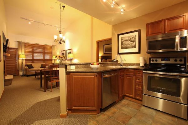 Zephyr Mountain Lodge (Winter Park)
